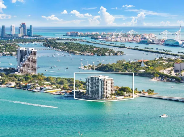 801 N Venetian Dr #201, Miami, FL 33131