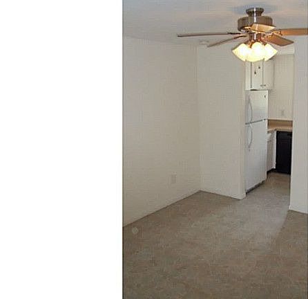 4th image of 8 Carillon Dr #8C