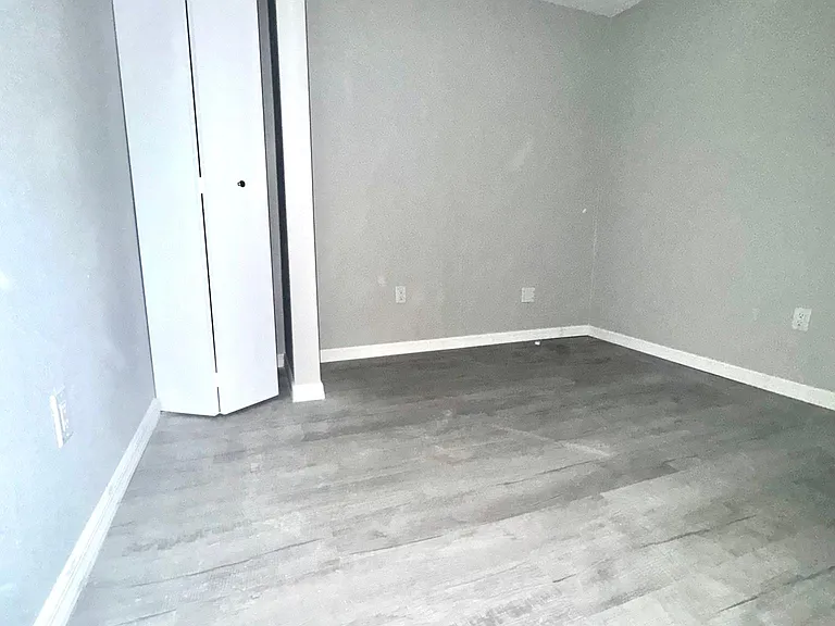 16 W Kelly St #16 — Photo 6