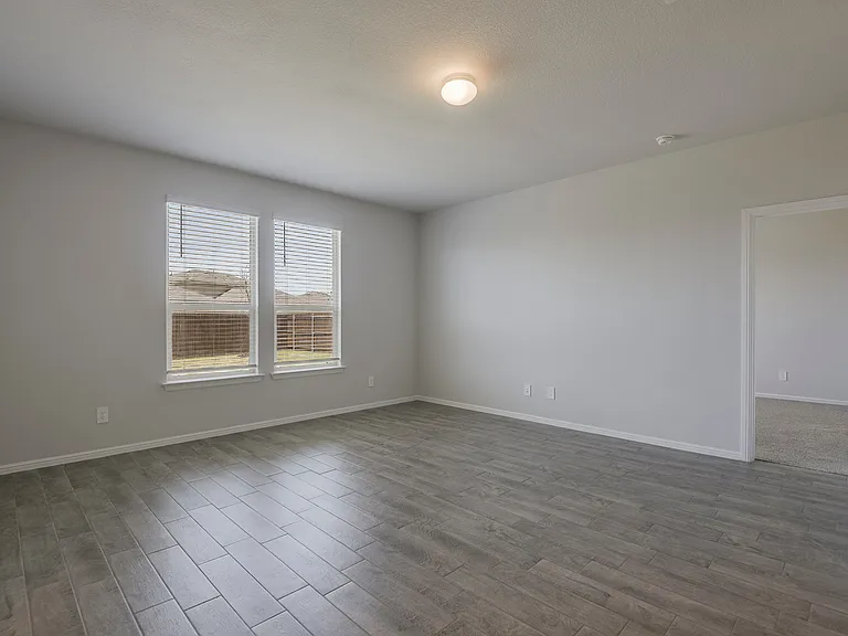 8620 High Hill Dr — Photo 11