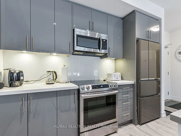 375 Sea Ray Ave #135 — Photo 3
