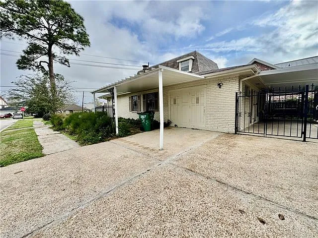 5116 Avron Blvd — Photo 33