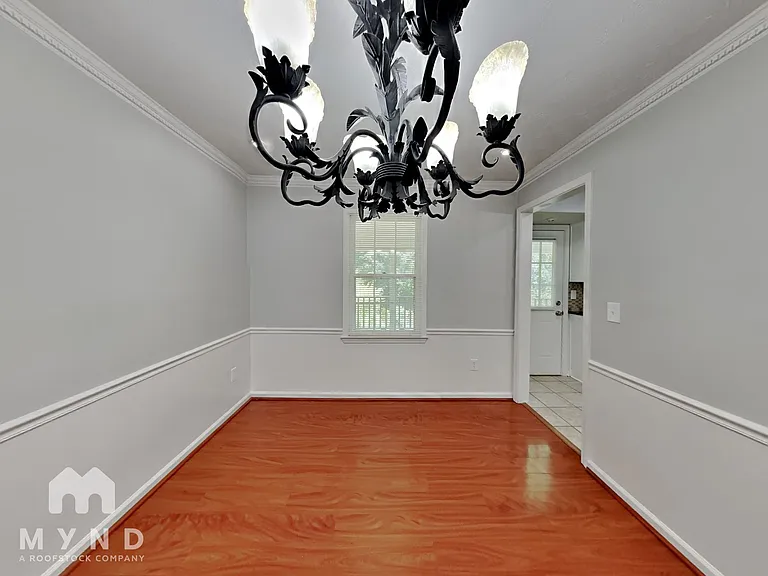 1434 Oak Forest Way SE — Photo 8