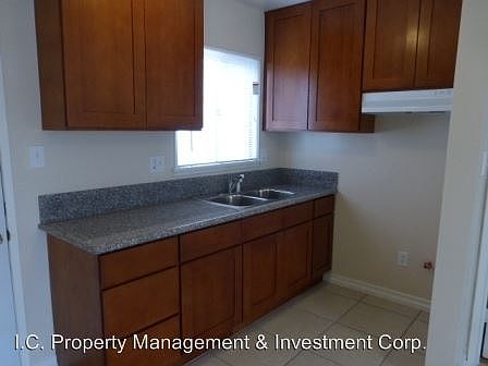 3rd image of 3900 1/2 Eagle Rock Blvd