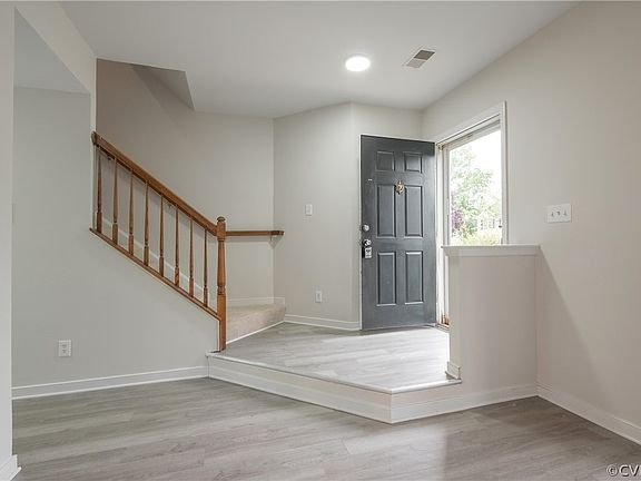 3rd image of 2926 Mary Beth Ln