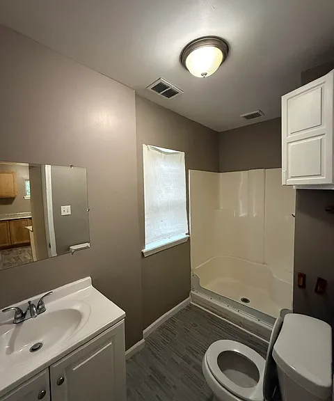 3214 S Grand Traverse St — Photo 5