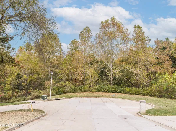120 Kingsbury Ct, Jefferson City, MO 65109