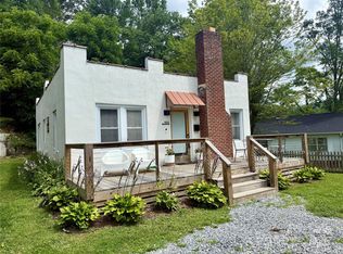 355 Walnut Ave, Spruce Pine, NC 28777