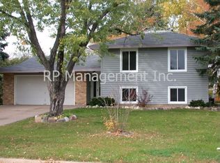 10381 Crocus St NW, Coon Rapids, MN 55433
