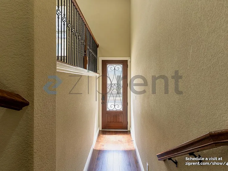 1025 Highknoll Ln — Photo 19