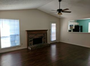 108 Kings Row #DUPLEX, Garland, TX 75043