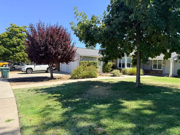 2414 Park Estates Dr #2414, Sacramento, CA 95825