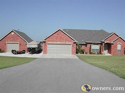 Big Shop and Beautiful Home