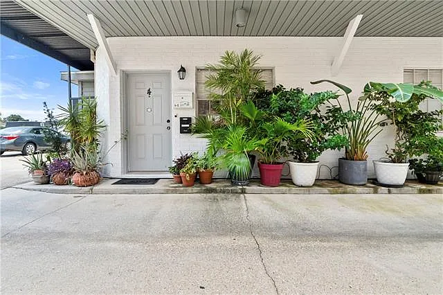 3531 Ridgelake Dr #4 — Photo 2