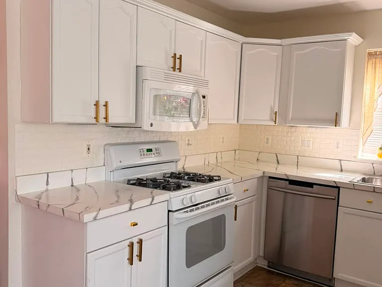 595 Cawley Dr #2C — Photo 16