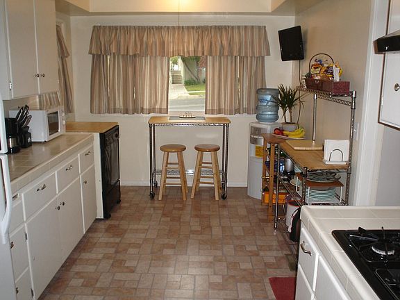 Large Kitchen