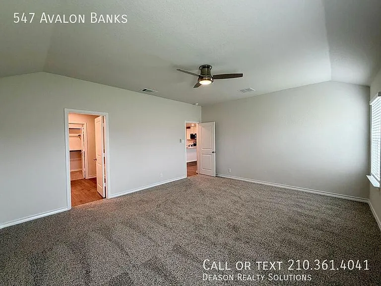 547 Avalon Banks — Photo 5