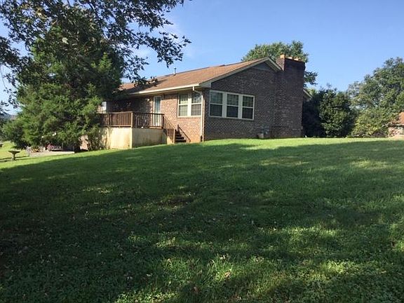 3rd image of 6614 Trinity Dr