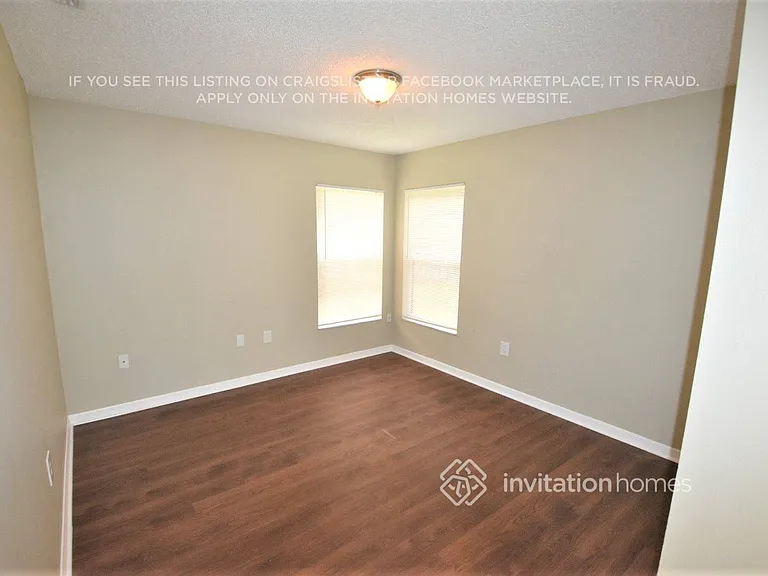 4061 Prairie View Dr N — Photo 7