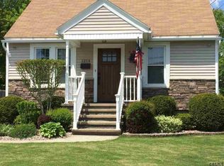 1214 Trinity Ave, Schenectady, NY 12306