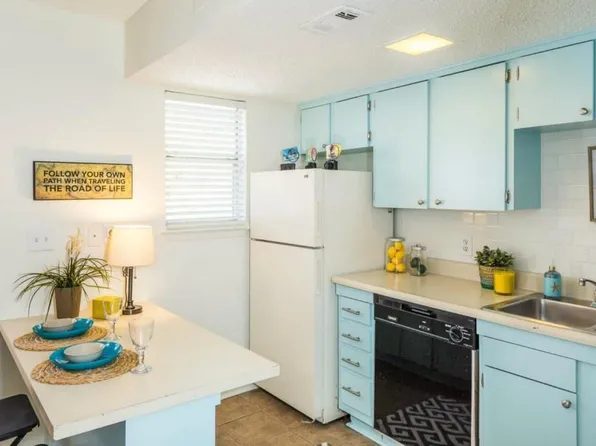 3405 Helms St APT 209, Austin, TX 78705