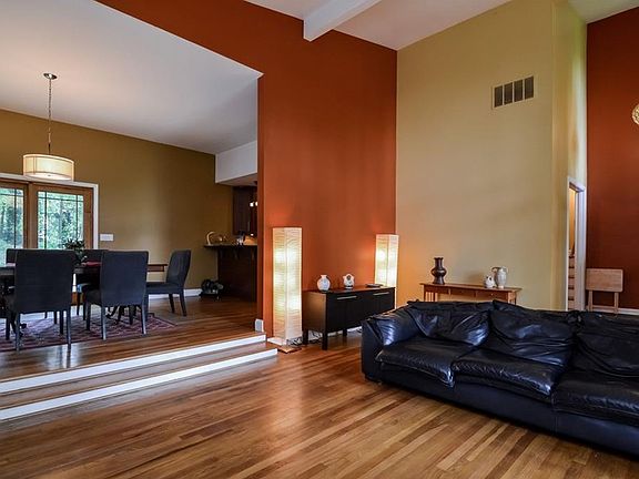 4th image of 2703 Briarlake Woods Way
