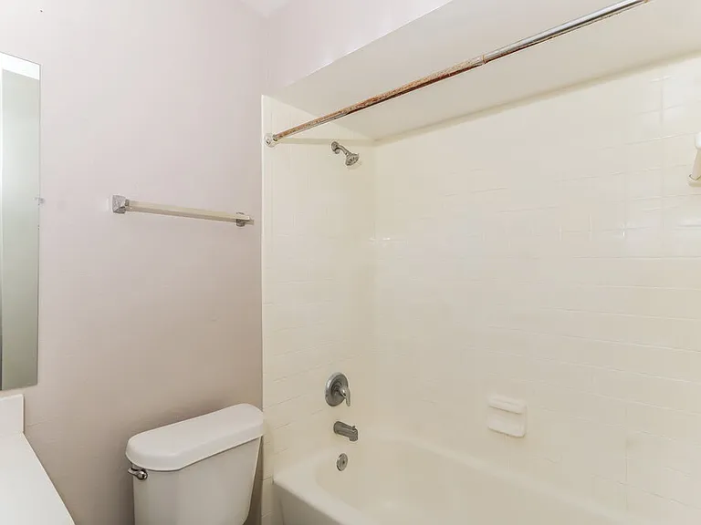 7815 Capwood Ave — Photo 15