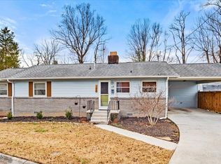 106 W Pawley Rd, Oak Ridge, TN 37830