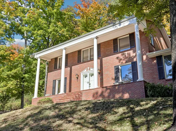 1310 Otter Creek Rd, Nashville, TN 37215