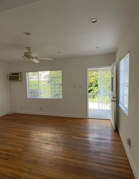 1125 Elm Ave — Photo 6