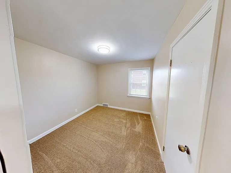 3568 Normandy Rd — Photo 10