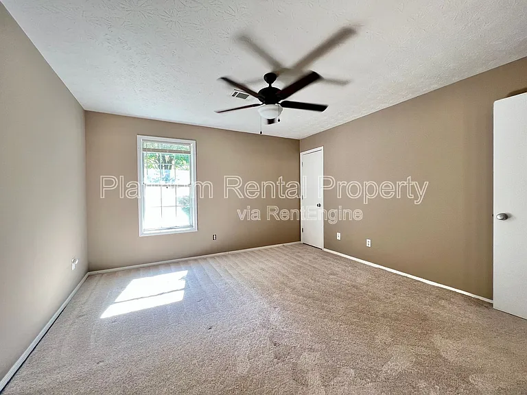 1107 Countryside Pl SE — Photo 17