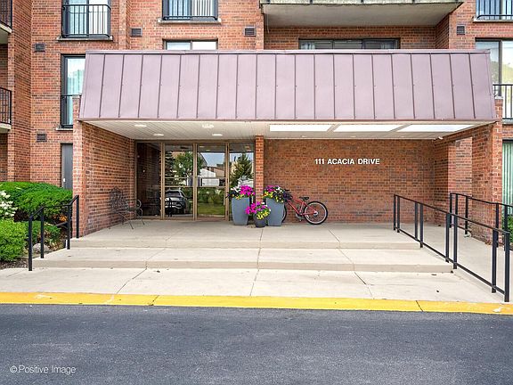 2nd image of 111 Acacia Dr APT 607