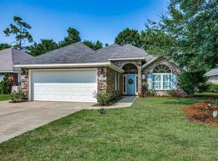 312 Crooked Oak Dr, Pawleys Island, SC 29585