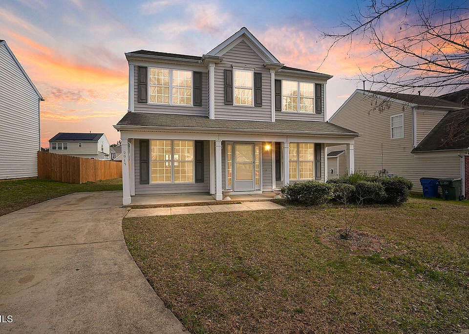 1st image of 2913 Hayling Dr