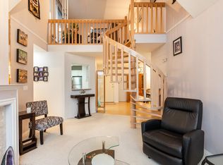 7171 121st St #308, Surrey, BC V3W 1G9