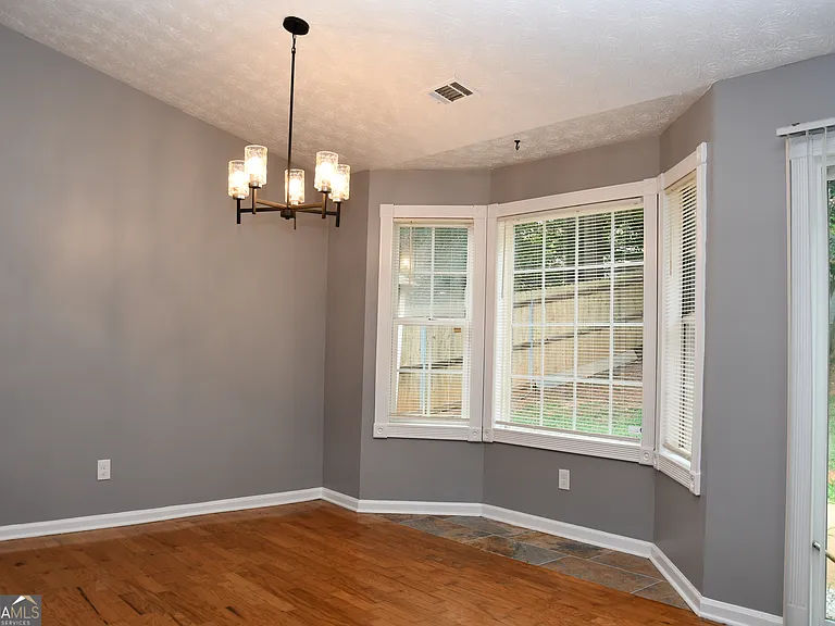 5932 Homestead Cir — Photo 28