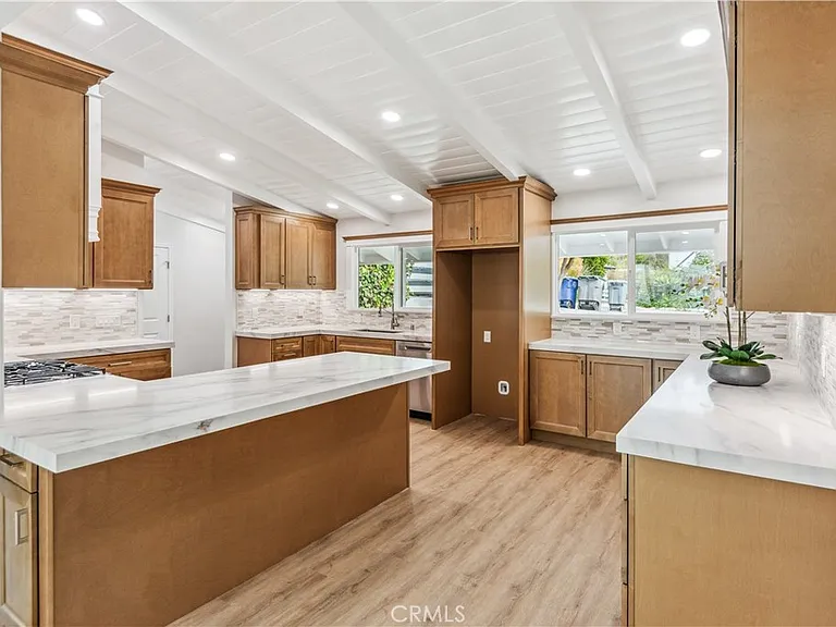 35 Buckskin Ln — Photo 3