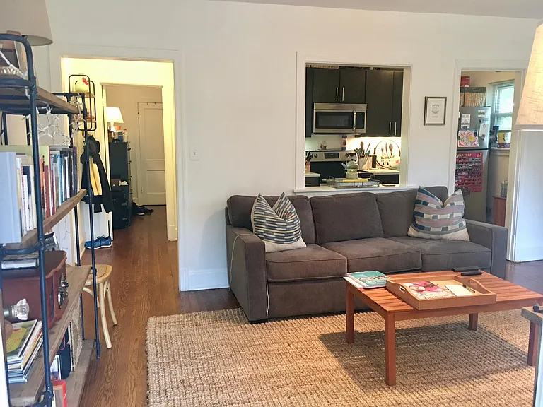605 N Irving St #23 — Photo 19