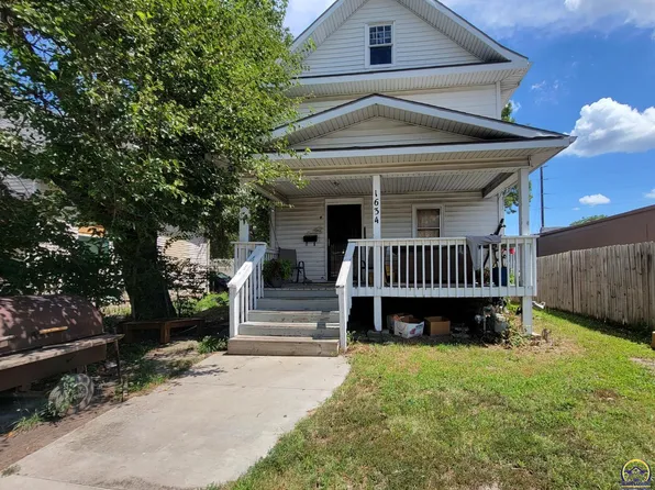 1634 SW Clay St, Topeka, KS 66604