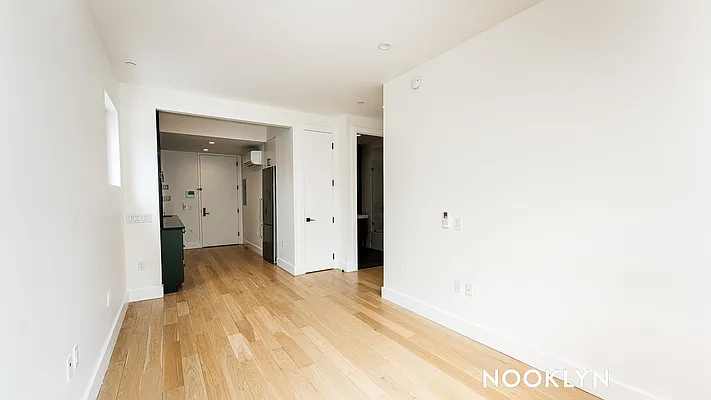 Rented by Nooklyn NYC LLC | media 15