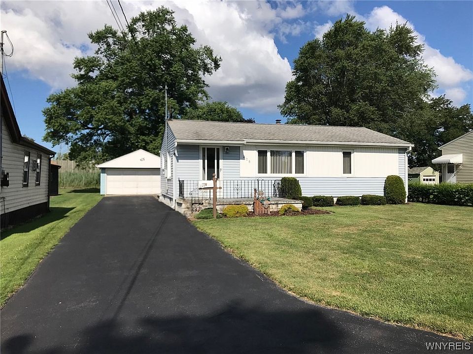 208 Emporium Ave, Buffalo, NY 14224 Zillow