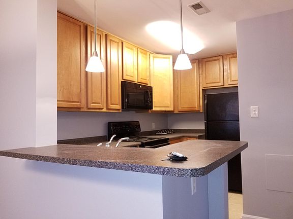 2nd image of 10303 Appalachian Cir #9