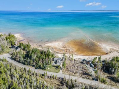 3753 Pointe Dr, Carp Lake, MI, 49718