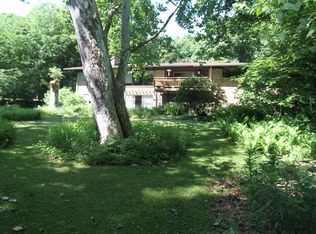 14008 Windemere Dr NW, Grand Rapids, MI 49534