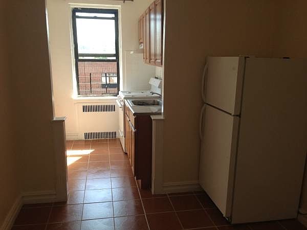 2nd image of 301 74th St