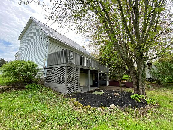 5th image of 805 Larkspur Dr