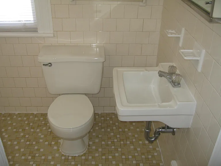 700 Graydon Ave #2 — Photo 13