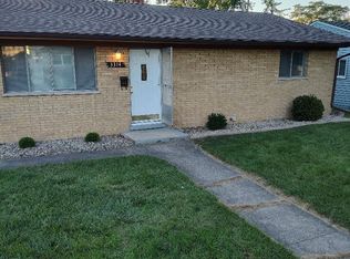 3314 Halsted St, Steger, IL 60475