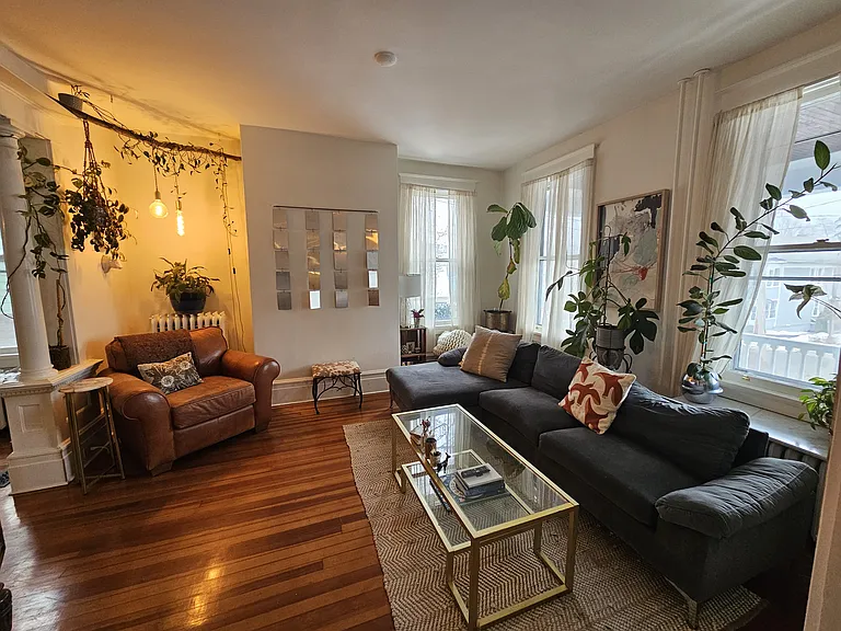 159 Green St — Photo 4
